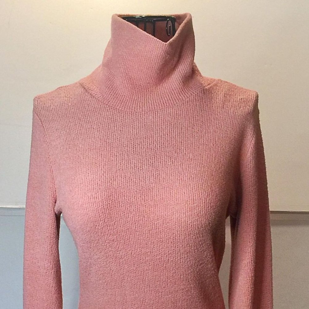 Forever 21 Soft Pink Sweater Dress, Excellent Condition, Worn Twice, Size Medium